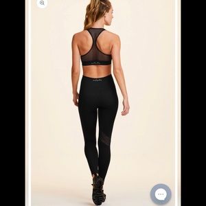 Alala Yoga Workout Set Pants + Sports Bra XS Black